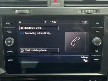 VOLKSWAGEN GOLF 1.0 TSI SE Nav Hatchback 5dr Petrol Manual Euro 6 (s/s) (110 bhp