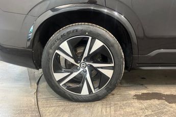 VOLVO XC90 2.0 B5 MHEV R-Design SUV 5dr Petrol Hybrid Auto 4WD Euro 6 (s/s)