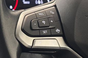 VOLKSWAGEN T-CROSS 1.0 TSI Black Edition SUV 5dr Petrol DSG Euro 6 (s/s) (110 ps) R