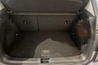 VOLKSWAGEN T-CROSS 1.0 TSI Black Edition SUV 5dr Petrol DSG Euro 6 (s/s) (110 ps) R