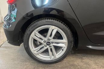 AUDI A1 1.5 TFSI 35 S line Sportback 5dr Petrol S Tronic Euro 6 (s/s) (1
