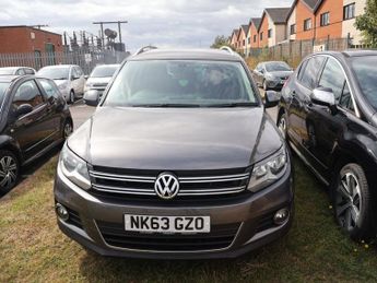 Volkswagen Tiguan 2.0 TDI BlueMotion Tech Match SUV 5dr Diesel Manual 4WD Euro 5 (