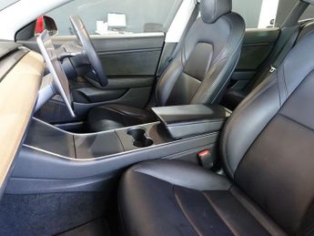 TESLA Model 3 (Dual Motor) Long Range Saloon 4dr Electric Auto 4WDE (346 ps)