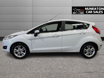 FORD FIESTA 1.0T EcoBoost Zetec Hatchback 5dr Petrol Manual Euro 5 (s/s) (10