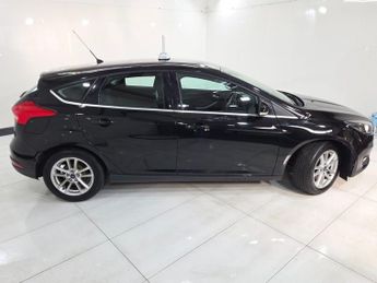 FORD FOCUS 1.5 TDCi Zetec Hatchback 5dr Diesel Manual Euro 6 (s/s) (120 ps)