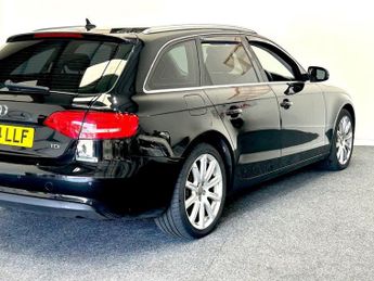 AUDI A4 AVANT 2.0 TDI SE Technik Estate 5dr Diesel Multitronic Euro 5 (s/s) (1