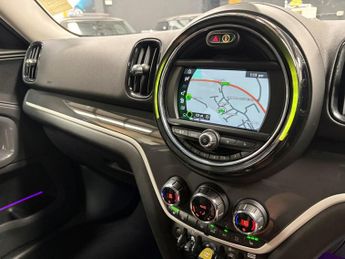 MINI COUNTRYMAN 1.5 7.6kWh GPF Cooper SE SUV 5dr Petrol Plug-in Hybrid Auto ALL4
