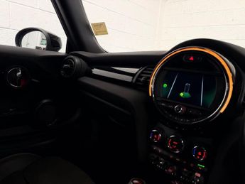 MINI HATCH 2.0 John Cooper Works GPF Hatchback 3dr Petrol Manual Euro 6 (s/