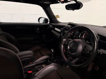 MINI HATCH 2.0 John Cooper Works GPF Hatchback 3dr Petrol Manual Euro 6 (s/
