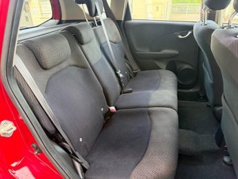 HONDA JAZZ 1.4 i-VTEC ES Hatchback 5dr Petrol CVT Euro 5 (99 ps)