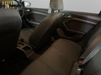 AUDI A1 1.0 TFSI 30 Technik Sportback 5dr Petrol S Tronic Euro 6 (s/s) (