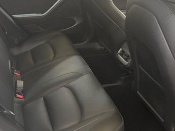 TESLA Model 3 (Dual Motor) Long Range Saloon 4dr Electric Auto 4WDE (346 ps)