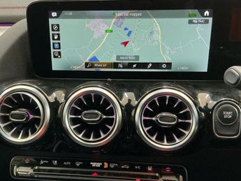 MERCEDES-BENZ EQA EQA 250 66.5kWh AMG Line SUV 5dr Electric Auto (190 ps)