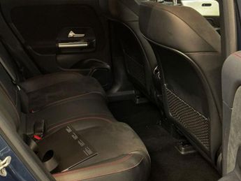 MERCEDES-BENZ EQA EQA 250 66.5kWh AMG Line SUV 5dr Electric Auto (190 ps)