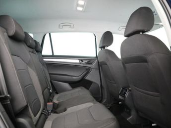 SKODA KODIAQ 1.5 TSI ACT SE Drive SUV 5dr Petrol DSG Euro 6 (s/s) (7 Seat) (1