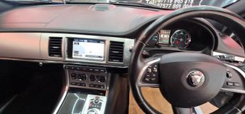 JAGUAR XF 2.2d R-Sport Black Saloon 4dr Diesel Auto Euro 5 (s/s) (200 ps)