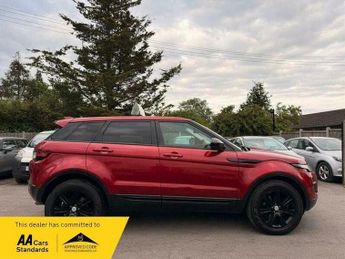 LAND ROVER RANGE ROVER EVOQUE 2.0 TD4 SE Tech Auto 4WD Euro 6 (s/s) 5dr
