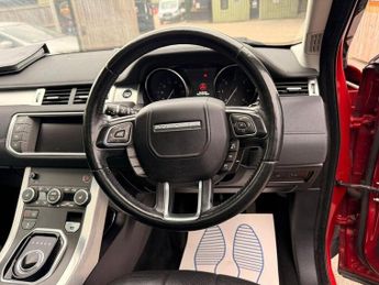 LAND ROVER RANGE ROVER EVOQUE 2.0 TD4 SE Tech Auto 4WD Euro 6 (s/s) 5dr
