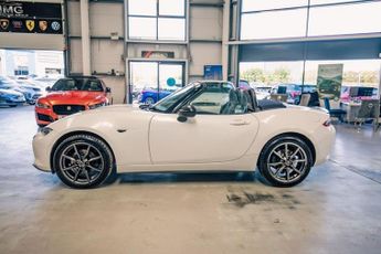 MAZDA MX-5 2.0 SKYACTIV-G Sport Nav Convertible 2dr Petrol Manual Euro 6 (1