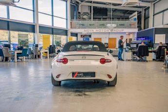 MAZDA MX-5 2.0 SKYACTIV-G Sport Nav Convertible 2dr Petrol Manual Euro 6 (1