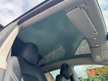TESLA MODEL Y (Dual Motor) Long Range SUV 5dr Electric Auto 4WDE 