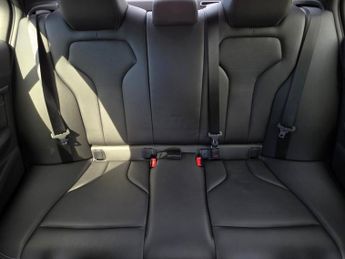 BMW M3 3.0 BiTurbo Competition Saloon 4dr Petrol DCT Euro 6 (s/s) (450 