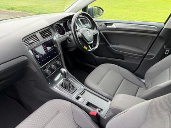 VOLKSWAGEN GOLF 1.0 TSI Match Hatchback 5dr Petrol DSG Euro 6 (s/s) (115 ps)