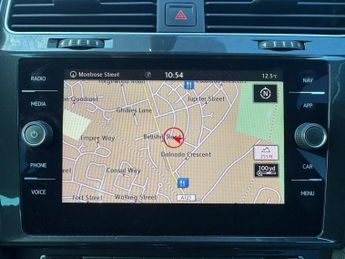 VOLKSWAGEN GOLF 1.0 TSI Match Hatchback 5dr Petrol DSG Euro 6 (s/s) (115 ps)