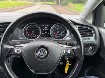 VOLKSWAGEN GOLF 1.0 TSI Match Hatchback 5dr Petrol DSG Euro 6 (s/s) (115 ps)