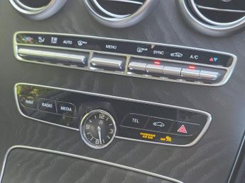 MERCEDES-BENZ C CLASS 1.5 C200 MHEV AMG Line Night Edition (Premium Plus) Estate 5dr P