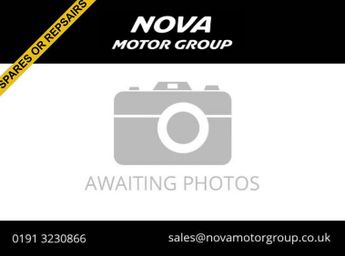 Nissan Juke 1.6 DIG-T Tekna SUV 5dr Petrol CVT 4WD Euro 5 (190 ps)