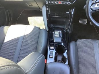 PEUGEOT E-2008 50kWh GT SUV 5dr Electric Auto (7kW Charger) (136 ps)