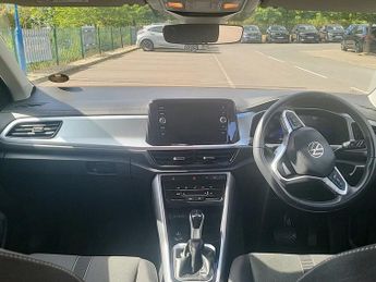VOLKSWAGEN T-ROC 1.5 TSI Life SUV 5dr Petrol DSG Euro 6 (s/s) (150 ps)