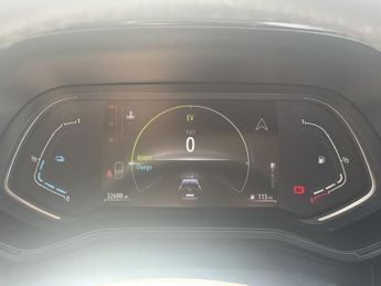 RENAULT CLIO 1.6 E-TECH Evolution Hatchback 5dr Petrol Hybrid Auto Euro 6 (s/
