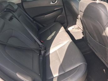HYUNDAI KONA 64kWh Ultimate SUV 5dr Electric Auto (10.5kW Charger) (204 ps)