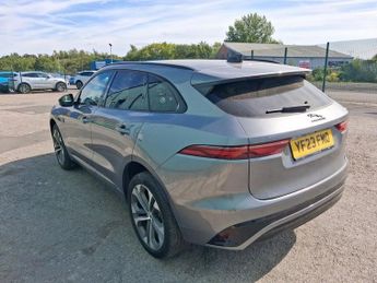 JAGUAR F-PACE 2.0 D200 MHEV R-Dynamic HSE Black SUV 5dr Diesel Auto AWD Euro 6