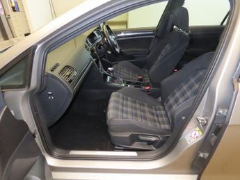 VOLKSWAGEN GOLF 1.4 TSI 8.7kWh GTE Hatchback 5dr Petrol Plug-in Hybrid DSG Euro 