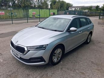 SKODA OCTAVIA 1.5 TSI ACT SE Technology Estate 5dr Petrol Manual Euro 6 (s/s) 