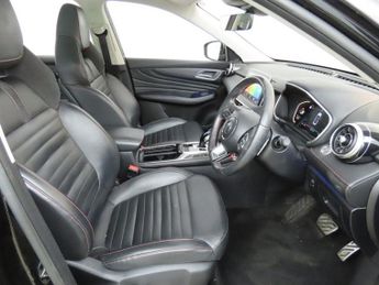 MG MG HS 1.5 T-GDI Exclusive SUV 5dr Petrol DCT Euro 6 (s/s) (162 ps)