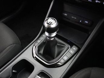 HYUNDAI TUCSON 1.6 T-GDi Premium SUV 5dr Petrol Manual Euro 6 (s/s) (150 ps)