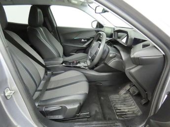 PEUGEOT E-2008 50kWh Allure Premium SUV 5dr Electric Auto (7kW Charger) (136 ps