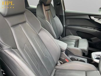 AUDI Q4 E-TRON 40 Sport SUV 5dr Electric Auto 82kWh (204 ps)