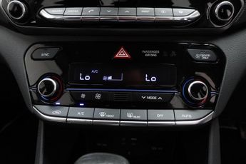HYUNDAI IONIQ 1.6 h-GDi Premium Hatchback 5dr Petrol Hybrid DCT Euro 6 (s/s) (
