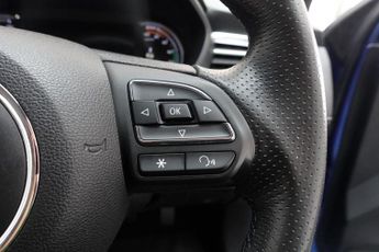 MG MG5 61.1kWh Excite Long Range Estate 5dr Electric Auto (156 ps)