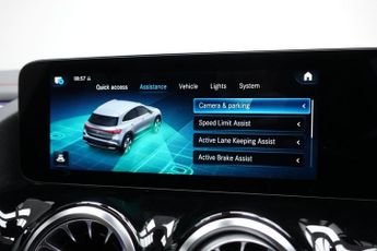 MERCEDES-BENZ EQA EQA 250 66.5kWh AMG Line (Premium Plus) SUV 5dr Electric Auto (1
