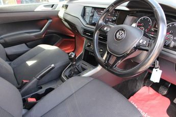 VOLKSWAGEN POLO 1.0 EVO SE Hatchback 5dr Petrol Manual Euro 6 (s/s) (80 ps)