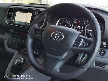 TOYOTA PROACE 2.0D Design Medium Panel Van 6dr Diesel Auto MWB Euro 6 (s/s) (1