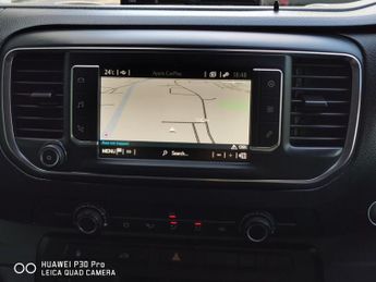 TOYOTA PROACE 2.0D Design Medium Panel Van 6dr Diesel Auto MWB Euro 6 (s/s) (1