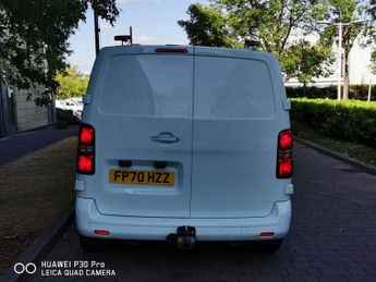 TOYOTA PROACE 2.0D Design Medium Panel Van 6dr Diesel Auto MWB Euro 6 (s/s) (1