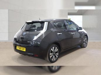 NISSAN LEAF 30kWh Tekna Hatchback 5dr Electric Auto (109 bhp)